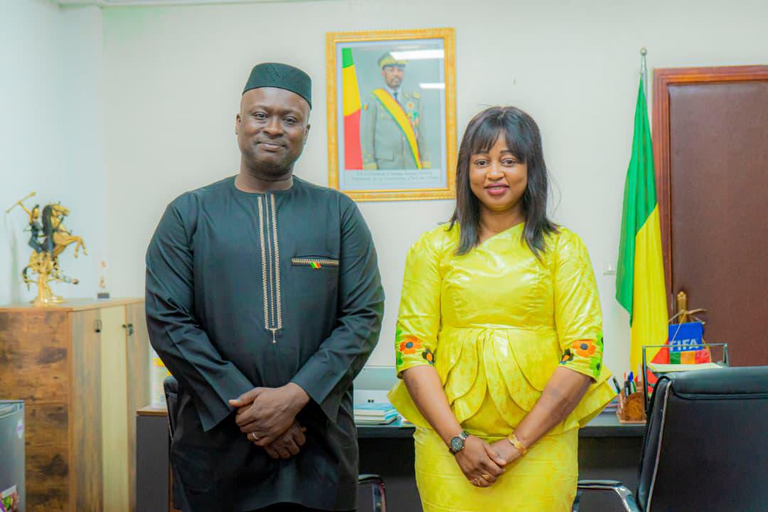 Taekwondo Malien : Aminata Makou Traoré reçue par le Ministre de la Jeunesse et des Sports